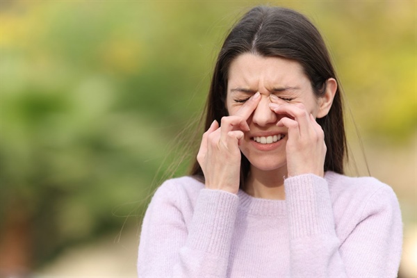 Itchy Eyes